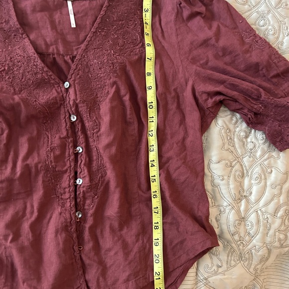 Free people western style blouse very gently worn GREAT western style. - Picture 9 of 9